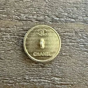 CHANEL | Accessories | Vintage Chanel Hair Clip Bow Vintage  display picture 2